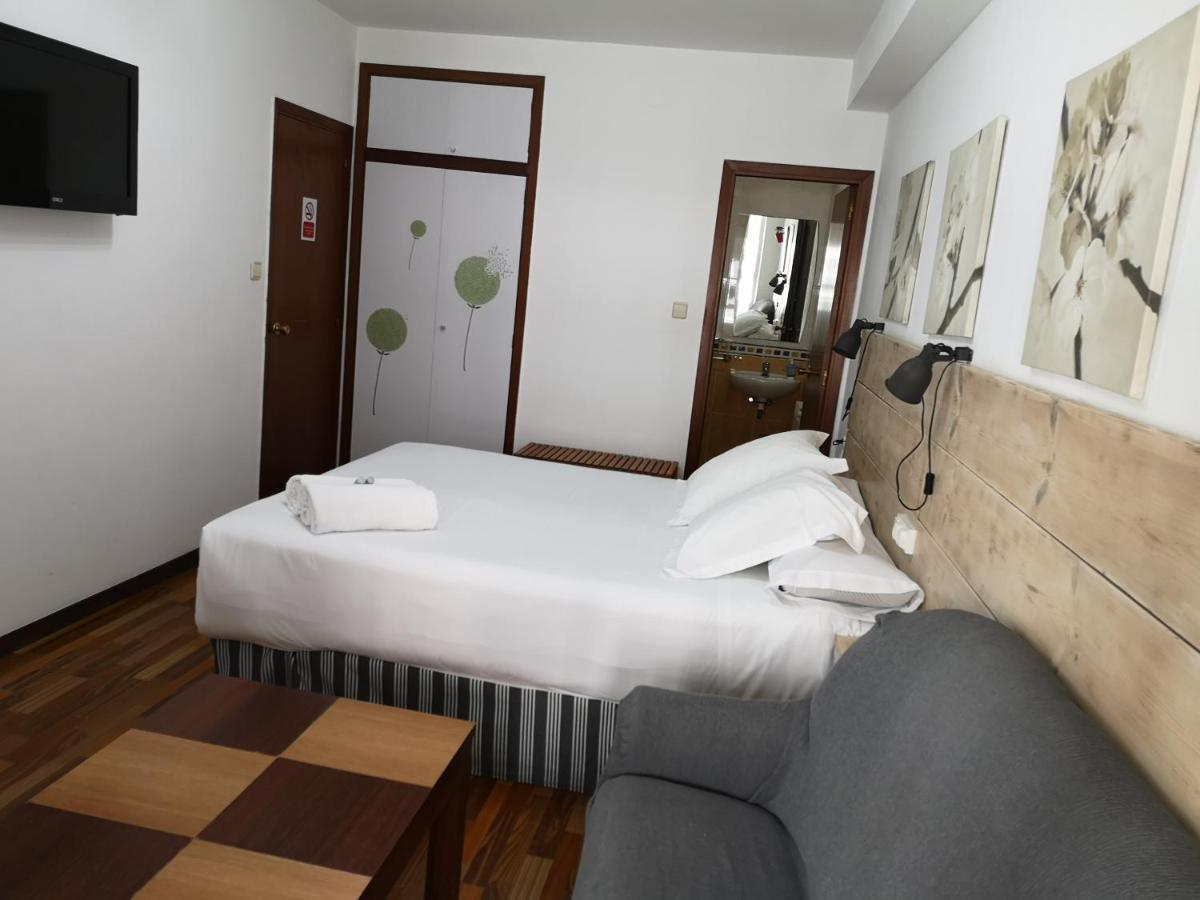 Hostal Carbonara Ла Коруня Екстериор снимка