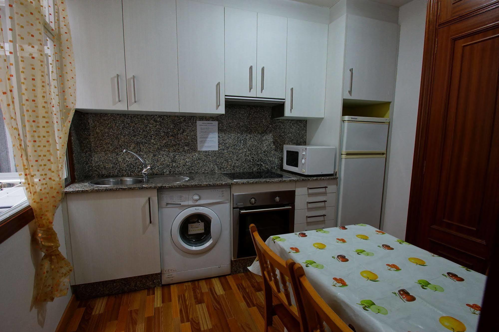 Hostal Carbonara Ла Коруня Екстериор снимка